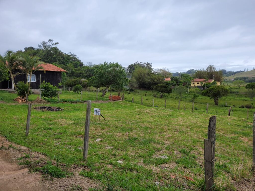 LOTE – CANGUERI DE FORA